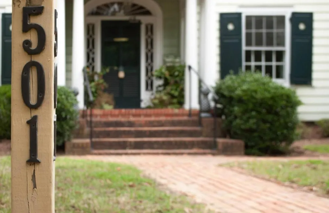 Colonial Capital B&B-1